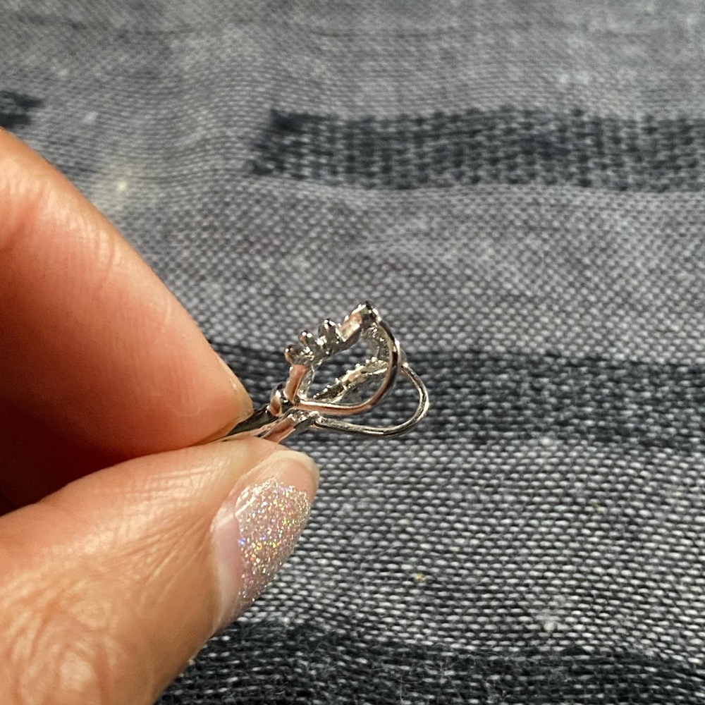 Diamond cat pendant - Picture 2 of 2